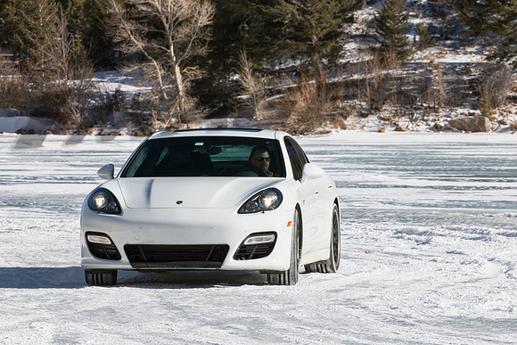 2013 Porsche Panamera GTS - White - 13