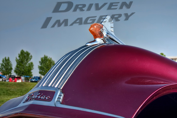 1951 Pontiac Eight Sedan Delivery - Hood Ornament