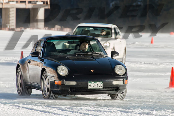 1995 Porsche 911 Carrera 4 - 2