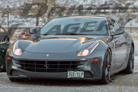 2012 Ferrari FF - Gray - 5