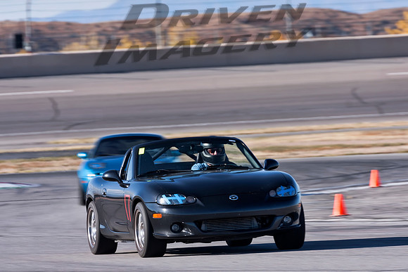 17 Carl Hunsaker - 2005 Mazda Miata - 02