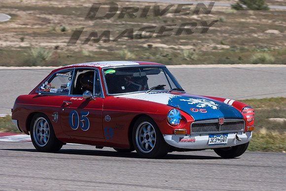 05 Jason Down - Lunch Ride - 1967 MG MGB GT - 4
