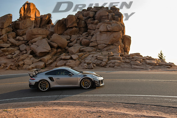 2018 Porsche 991.2 Carrera GT2 RS Weissach - 4