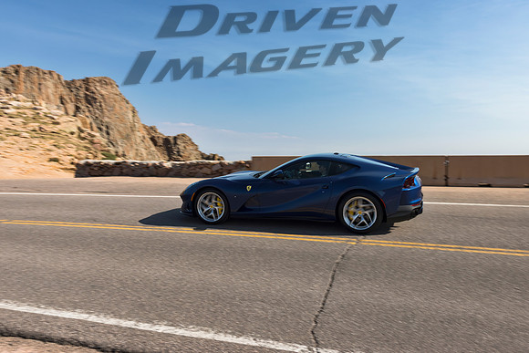 Ferrari 812 Superfast - 7