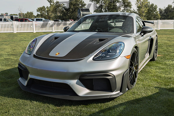 Porsche Cayman GT4 RS - 1
