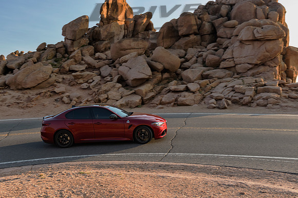 2022 Alfa Romeo Giulia Quadrifoglio - 6