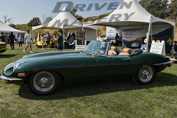 1969 Jaguar XKE - 2