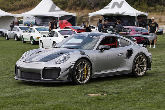 2018 Porsche 991.2 Carrera GT2 RS Weissach - 3