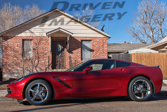 C7 Corvette Stingray - Metallic Red