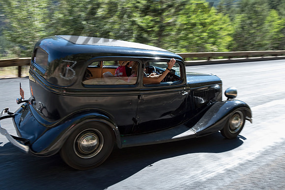 8_3 Trevor Squires - 1933 Ford Sedan - 7