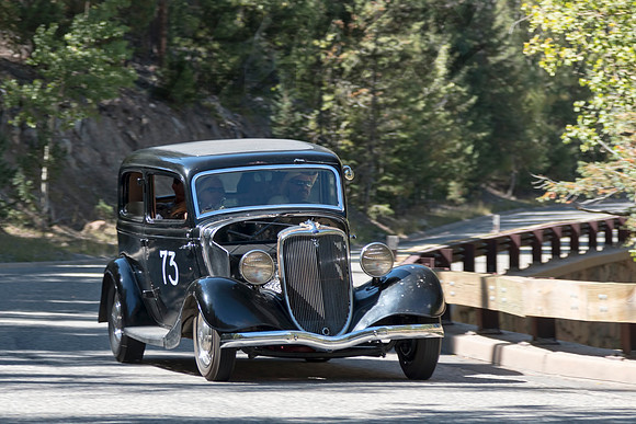 38_73 Trevor Squires - 1933 Ford Sedan - 4