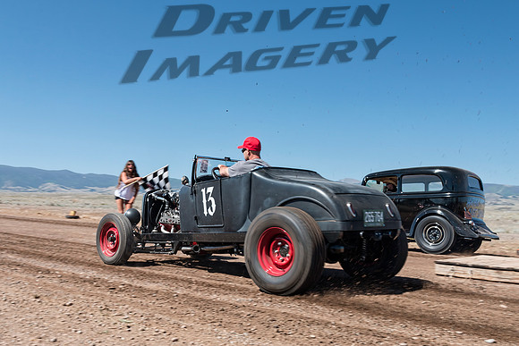 27_13 Paul Dozoretz - 1926 Ford Roadster vs 7 Trevor Squires - 1933 Ford Tudor Sedan - 2