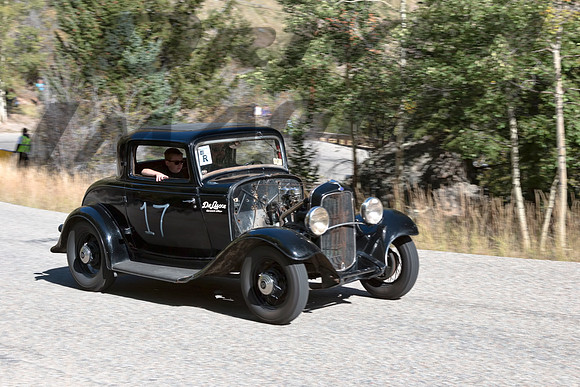 17 Willy Snyder - 1932 Ford 3-Window Coupe - 2