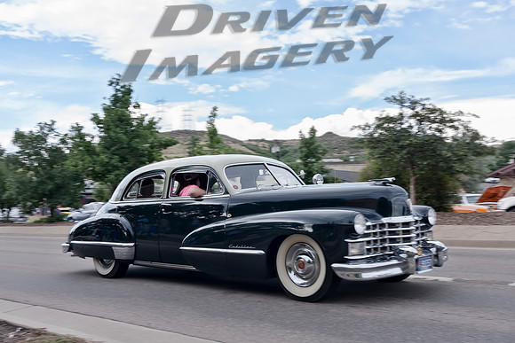 1947 Cadillac Series 60 Special Touring Sedan - 01