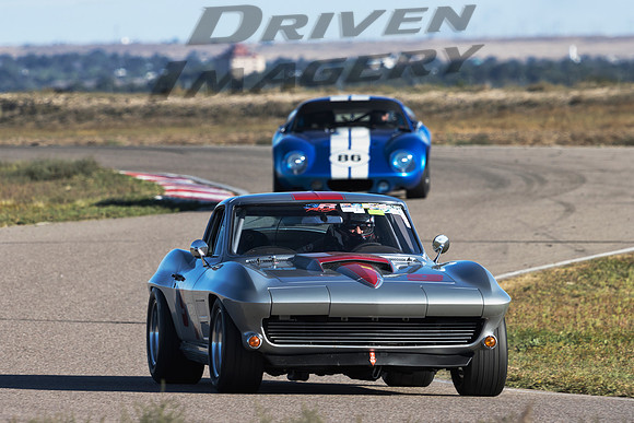 9 JP Griffith - 1964 Chevrolet Corvette - 2