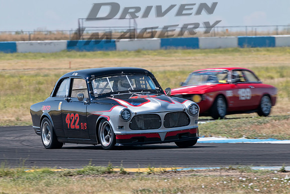 422 Kristine Lay - 1966 Volvo 122S - 1