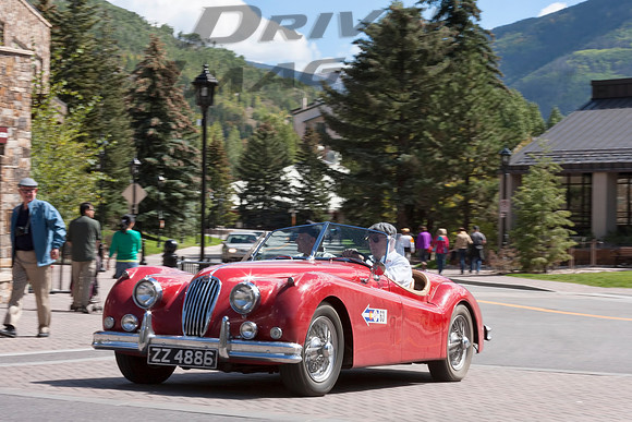 63 Neil Jones - Jaguar XK 140 - 1