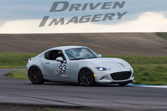 93 Reno Toffoli - 2017 Mazda MX-5 Miata RF - 7