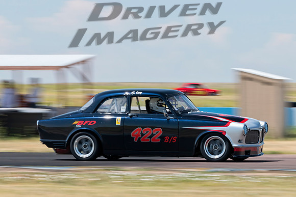 422 Kristine Lay - 1966 Volvo 122S - 2