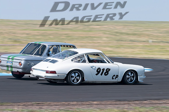 918 Greg Noonan  - Porsche & 200 Randy Pobst - 1972 BMW 2002 - 5