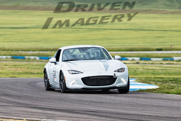 93 Reno Toffoli - 2017 Mazda MX-5 Miata RF - 18