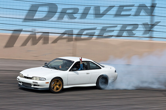 Drift White Nissan - 1