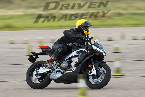 Aprilia Tuono 660 Factory - 3