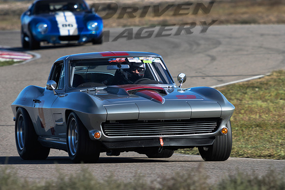 9 JP Griffith - 1964 Chevrolet Corvette - 1