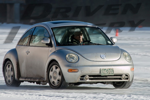 Volkswagen Beetle - Silver ENG - 2