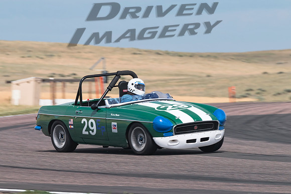 29 Richard Bowler - 1967 MG MGB - 1