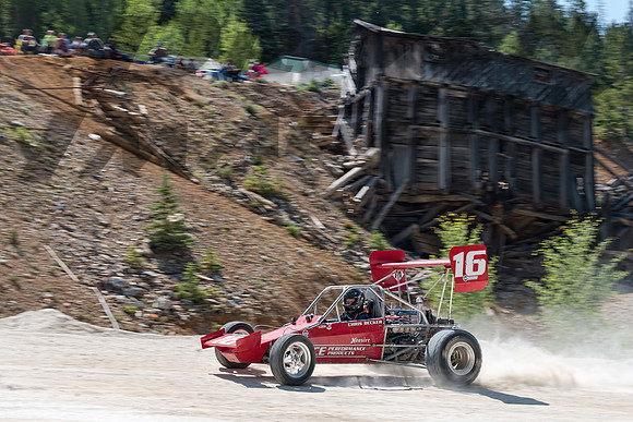 16 Chris Becker - 6