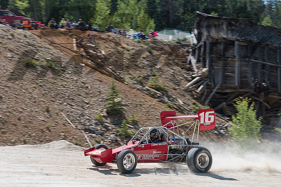 16 Chris Becker - 7