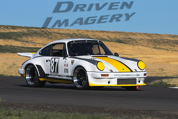 87 David Chase - 1974 Porsche 911 IROC RSR - 1