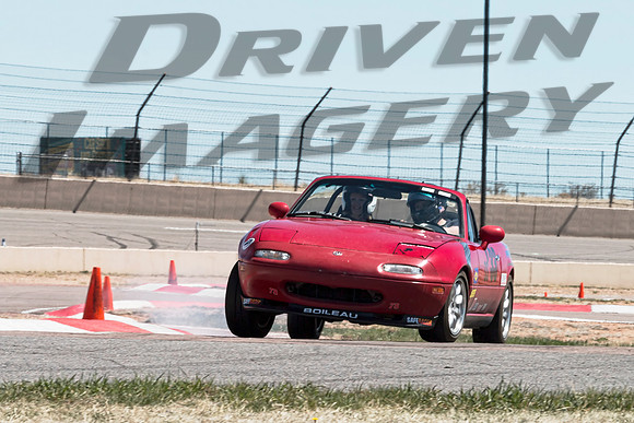 SS33 Bobby & Renae Boileau - 1994 Mazda Miata - 10