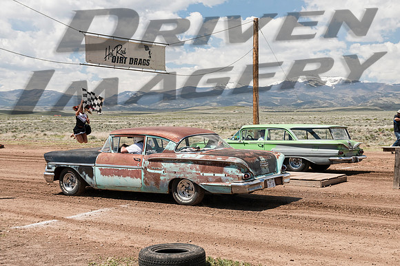 1958 Chevrolet Delray &  1958 Chevrolet Brookwood - 1