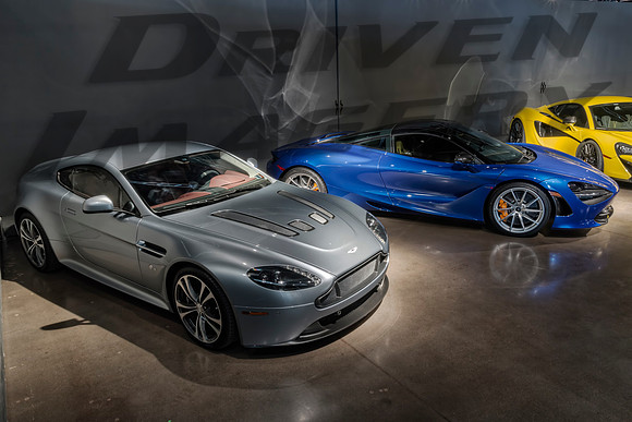 Aston Martin v12 Vantage & McLaren 720s - 2