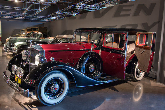 1934 Packard Super Eight - 2