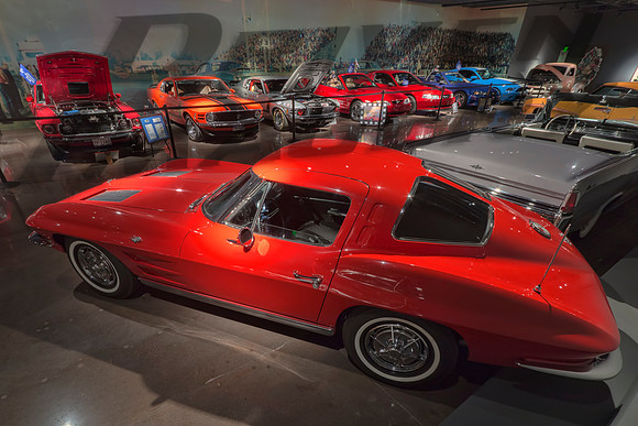 1963 Chevrolet Corvette Stingray - 2