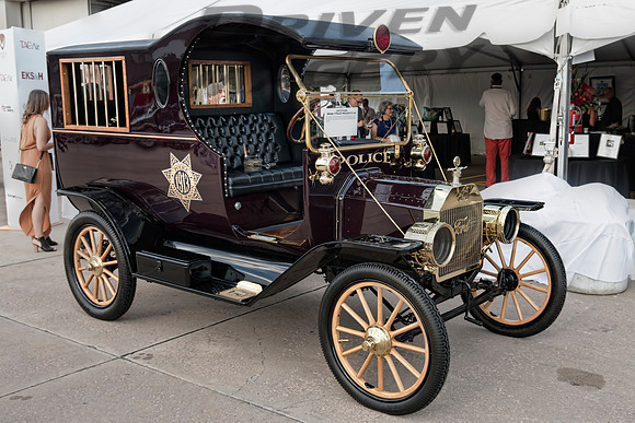 1913 Ford Model T Paddy Wagon C-Cab - 2