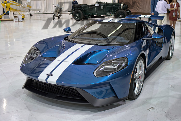 2017 Ford GT - 3