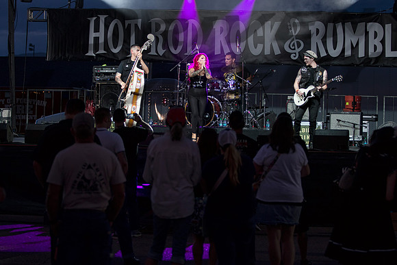 The Rythm Shakers on the Main Stage - 15