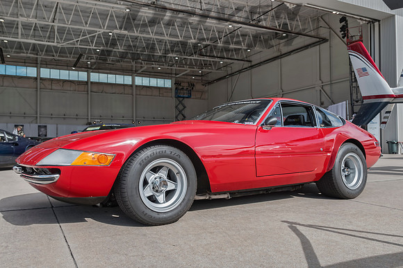 1971 Ferrari 365 GTB-4 Daytona - 4