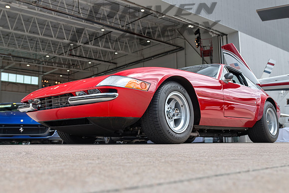 1971 Ferrari 365 GTB-4 Daytona - 2