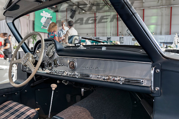 1955  Mercedes Benz 300 SL Gullwing Coupe - 4