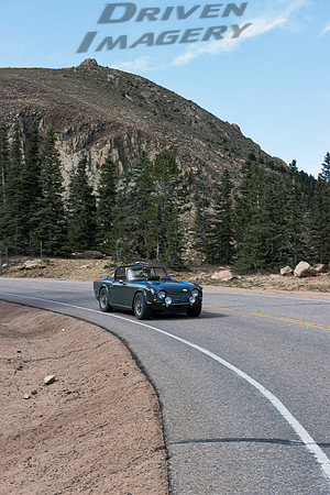 Triumph TR 250 - 15