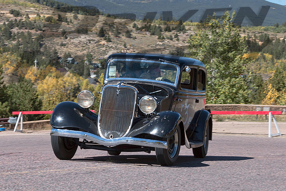 T3 SB Trevor Squires - 1933 Ford Tudor Sedan - 3