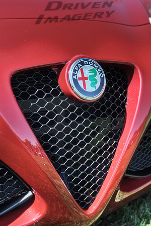 2017 Alfa Romeo 4C - 1