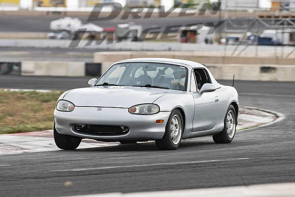 Georg Bower - 1999 Mazda Miata MX-5 Sport - 11