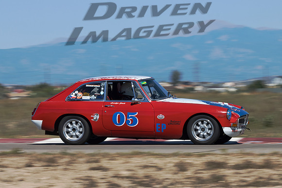 05 Frank Albert - 1967 MG MGB GT - 13