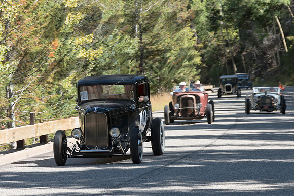 19 Tom Wentworth - 1932 Ford 5-Window Coupe - 7